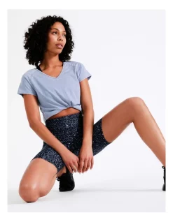 Promo 💯 Chloe & Lola Jo Burn Out Tee In Dusty Blue ⭐ -Cheap Sports-Tops Shop unnamed file 137