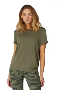 Cheap Sports-Tops Shop 13 Best deal π L'URV Radiant Tee π₯