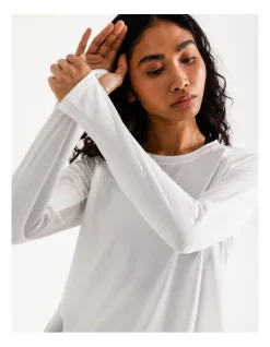 Cheapest 🌟 Chloe & Lola Long Sleeve Top In White 😀 -Cheap Sports-Tops Shop unnamed file 158