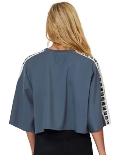 Deals 🧨 L'URV Swift And Steady Sweat ⌛ -Cheap Sports-Tops Shop unnamed file 197