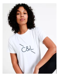 Deals π₯° Chloe & Lola Sydney High Low Logo Tee In White βοΈ 12 Deals π₯° Chloe & Lola Sydney High Low Logo Tee In White βοΈ -Cheap Sports-Tops Shop unnamed file 228