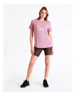 Hot Sale ⌛ Chloe & Lola Sydney High Low Logo Tee In Pink ✨