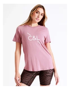 Hot Sale ⌛ Chloe & Lola Sydney High Low Logo Tee In Pink ✨ -Cheap Sports-Tops Shop unnamed file 235