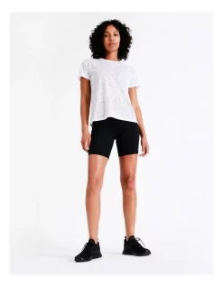 Brand new 😍 Chloe & Lola Madison Burnout Tee In White 😉