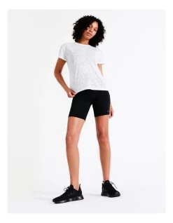 Brand new 😍 Chloe & Lola Madison Burnout Tee In White 😉 -Cheap Sports-Tops Shop unnamed file 408