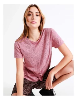 Flash Sale 🌟 Chloe & Lola Twist Front Burnout Tee In Pink ⌛ -Cheap Sports-Tops Shop unnamed file 423