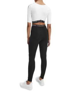 Outlet ๐ฏ Calvin Klein Cropped Logo Top In Bright White โ 8 Outlet ๐ฏ Calvin Klein Cropped Logo Top In Bright White โ -Cheap Sports-Tops Shop unnamed file 94