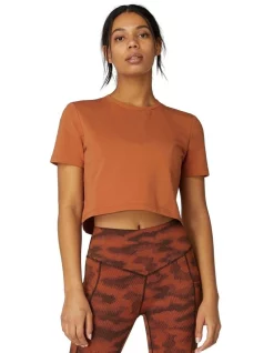 Cheap Sports-Tops Shop 46 Cheap π L'URV Game Changer Tee π―